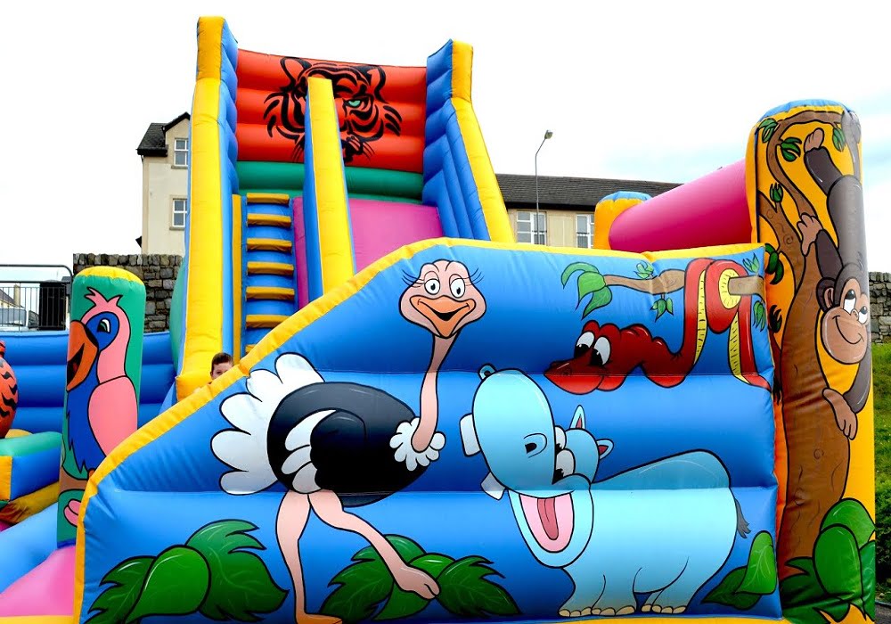 bouncy castles hire Perth